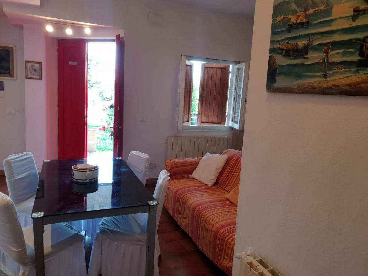 Apartamento Sogno Vacanze Massa  Exterior foto